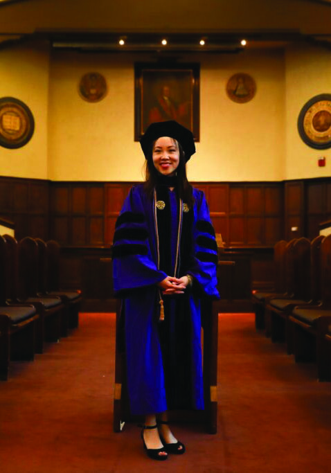 HighJump-CollegeGrad-image7-1024x683